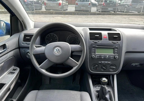 Volkswagen Golf cena 11990 przebieg: 230580, rok produkcji 2004 z Krasnystaw małe 29
